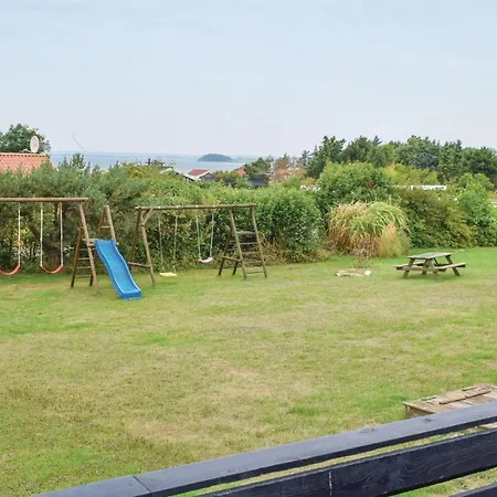 別荘 Three-bedroom In *